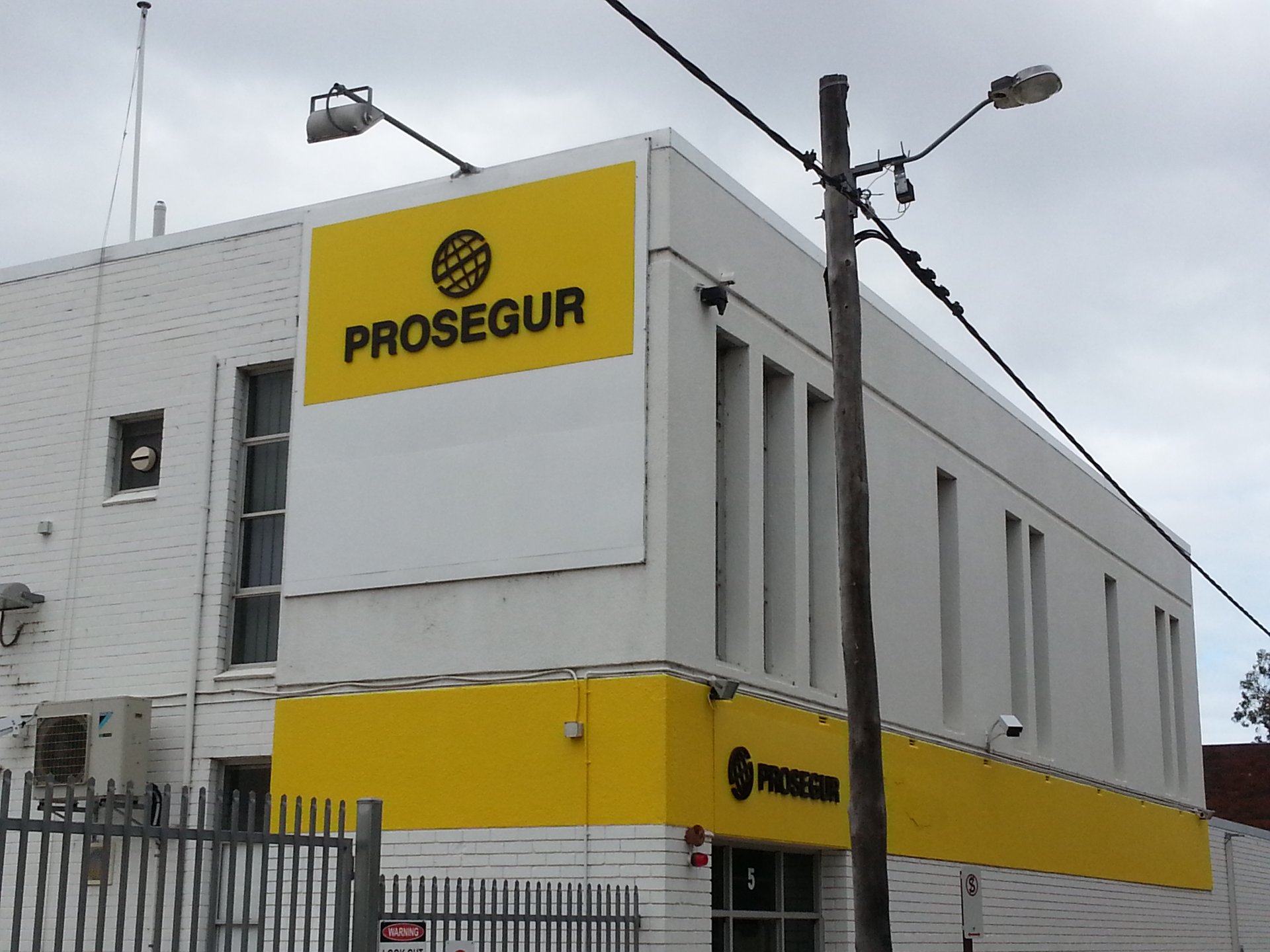 Building & General Signage