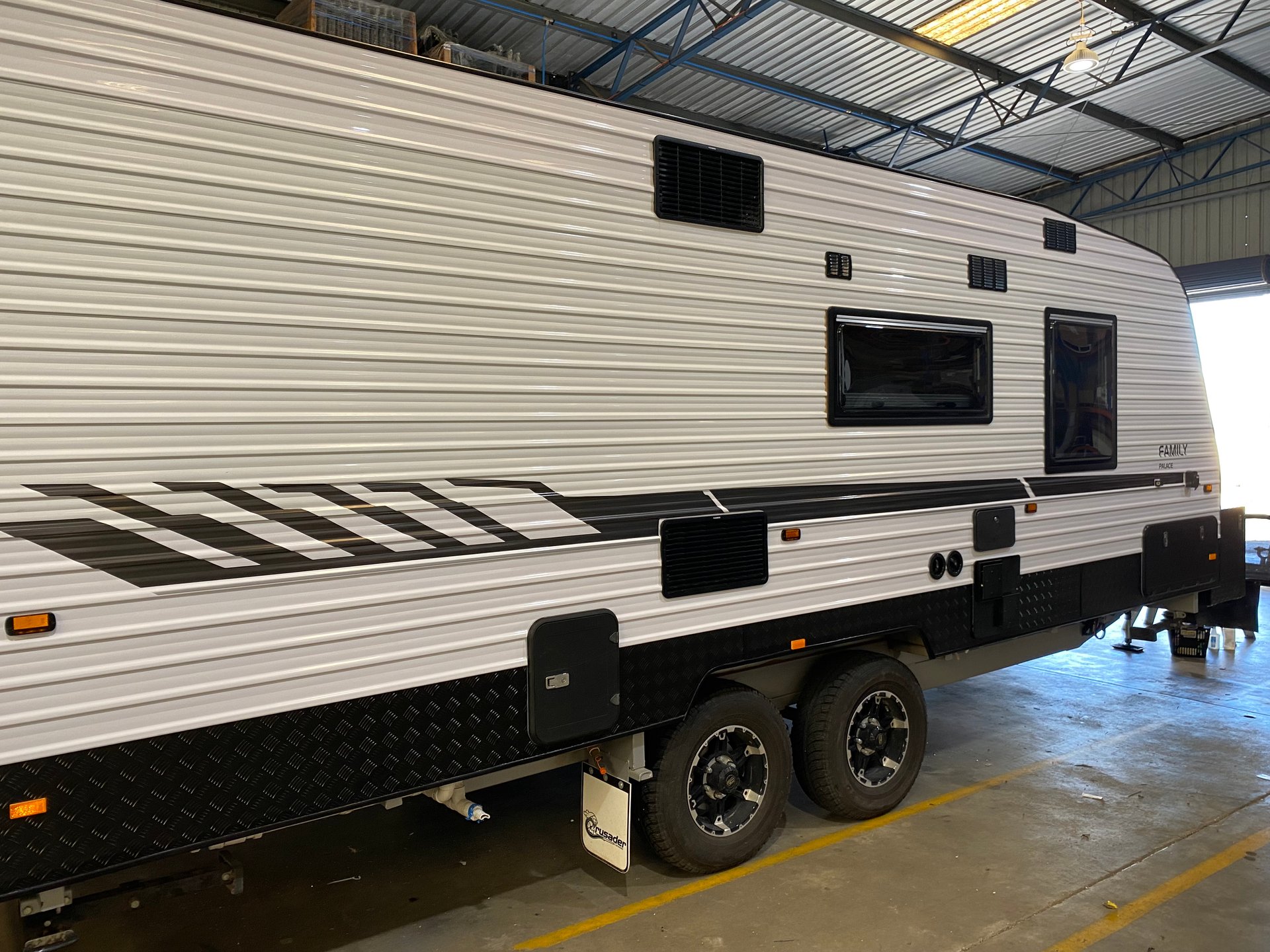 Caravans & Trailers